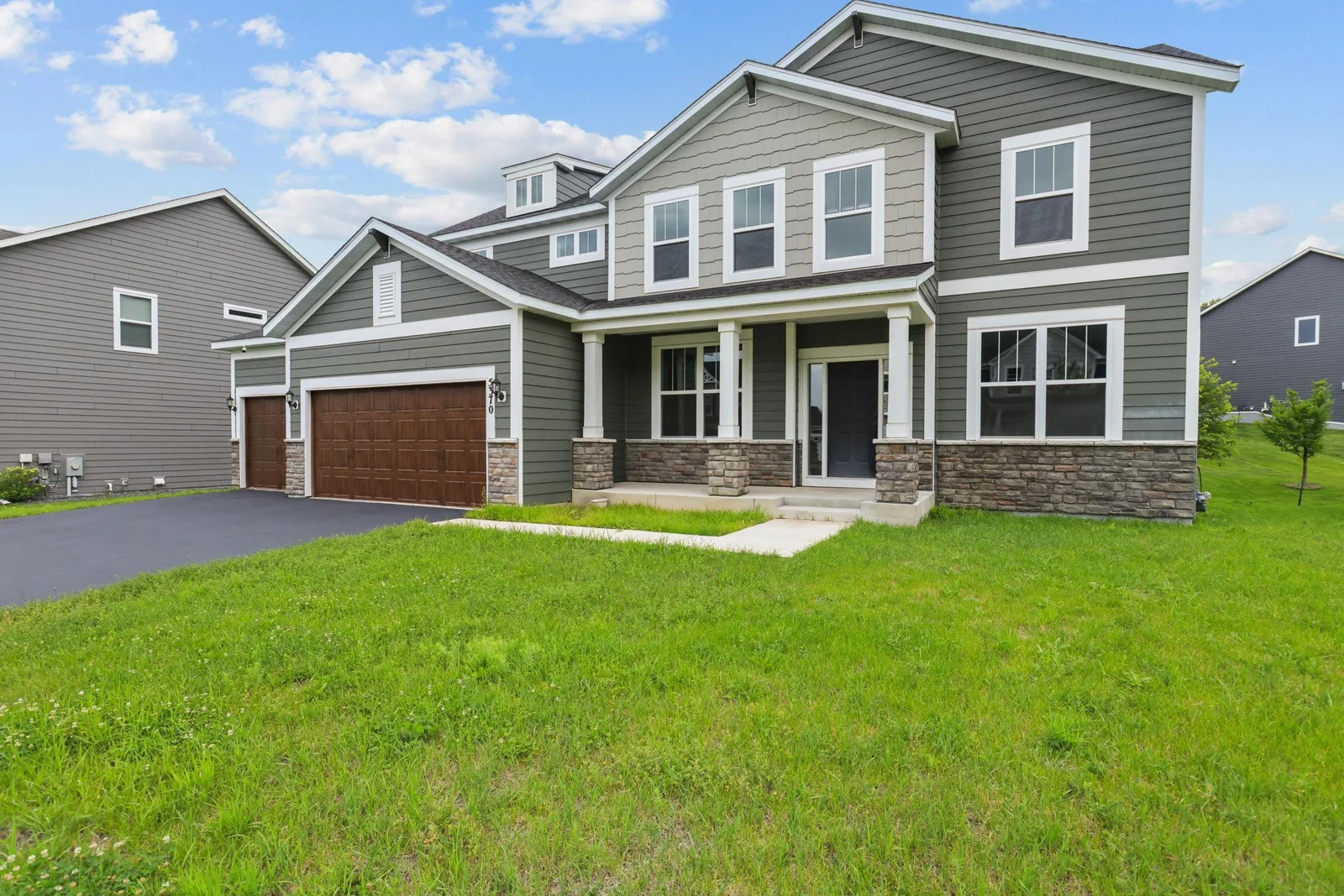 5370 Fountain Lane, Plymouth