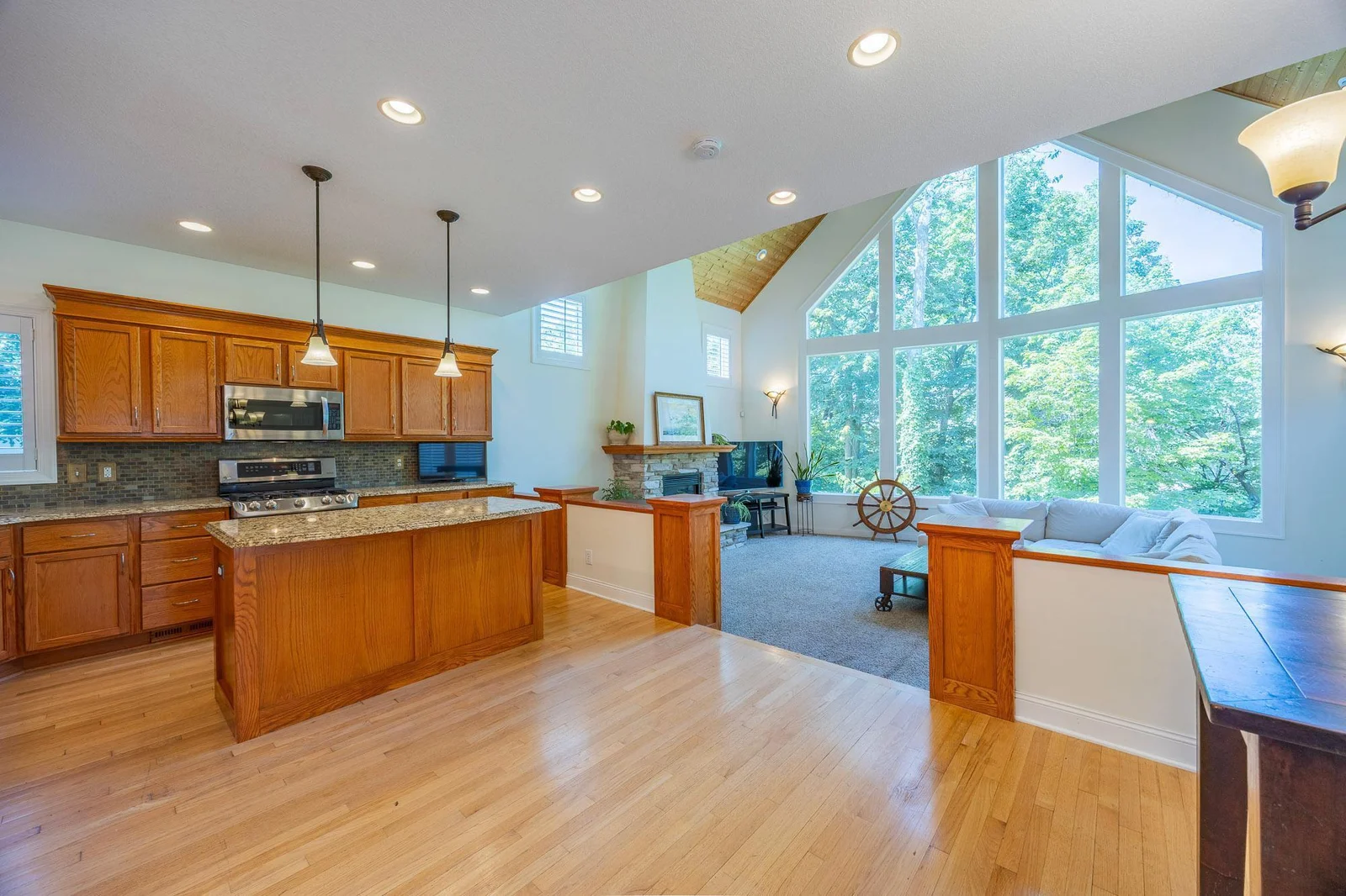 5108greatroom.jpg