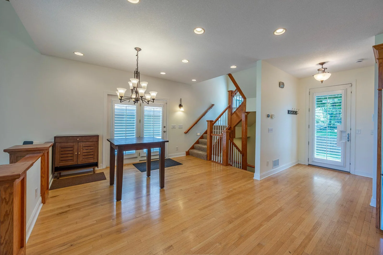 5108sideentry.jpg