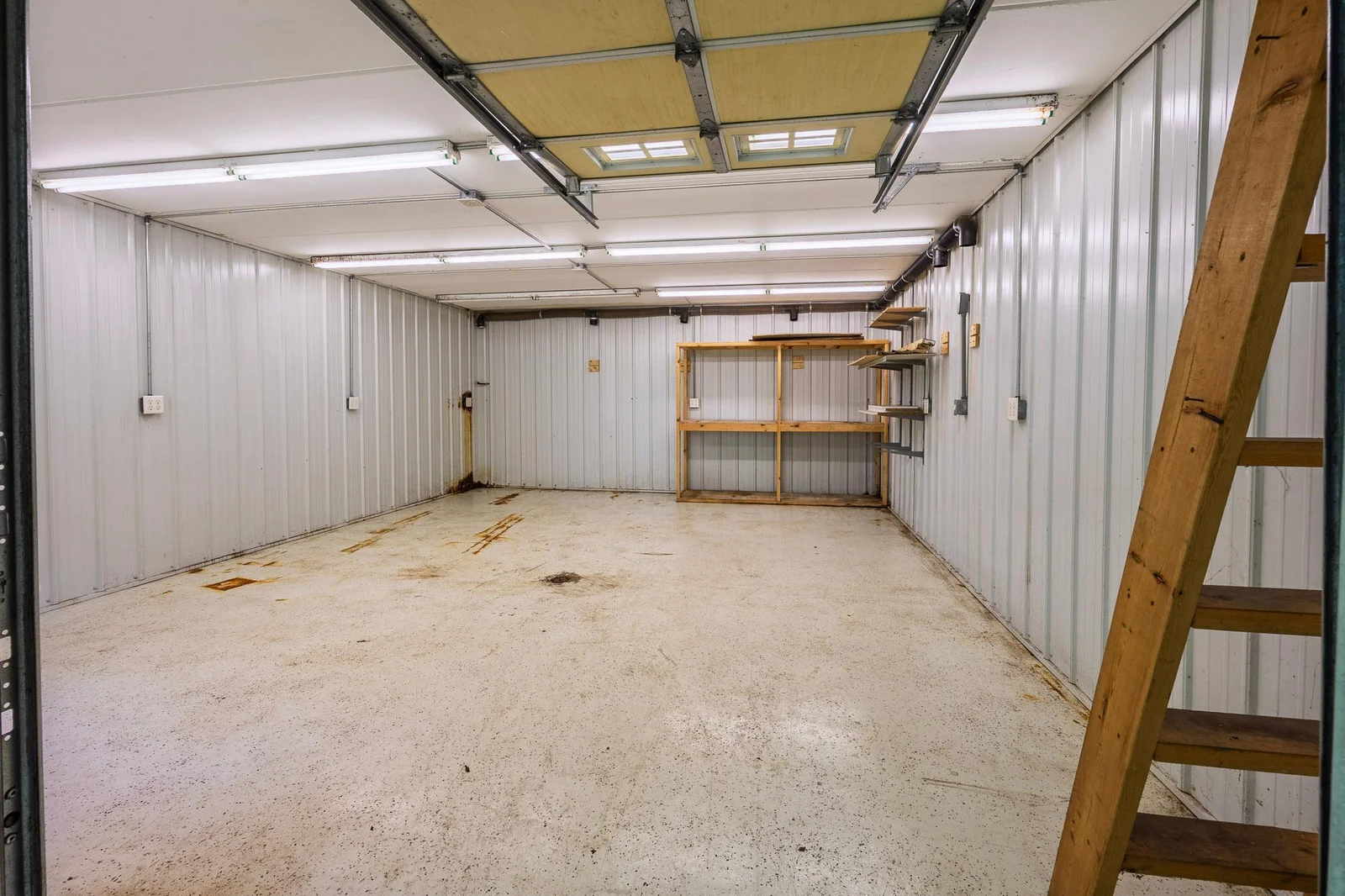 5108shop.jpg