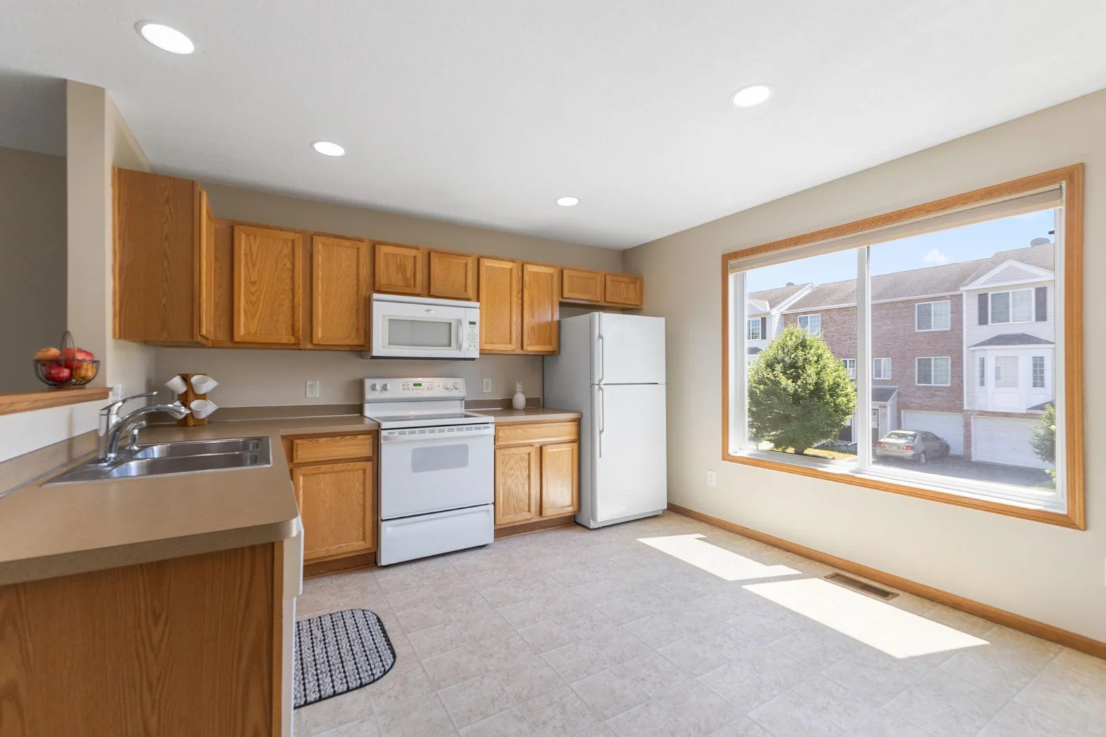 Large Kitchen Area with Nice Appliances