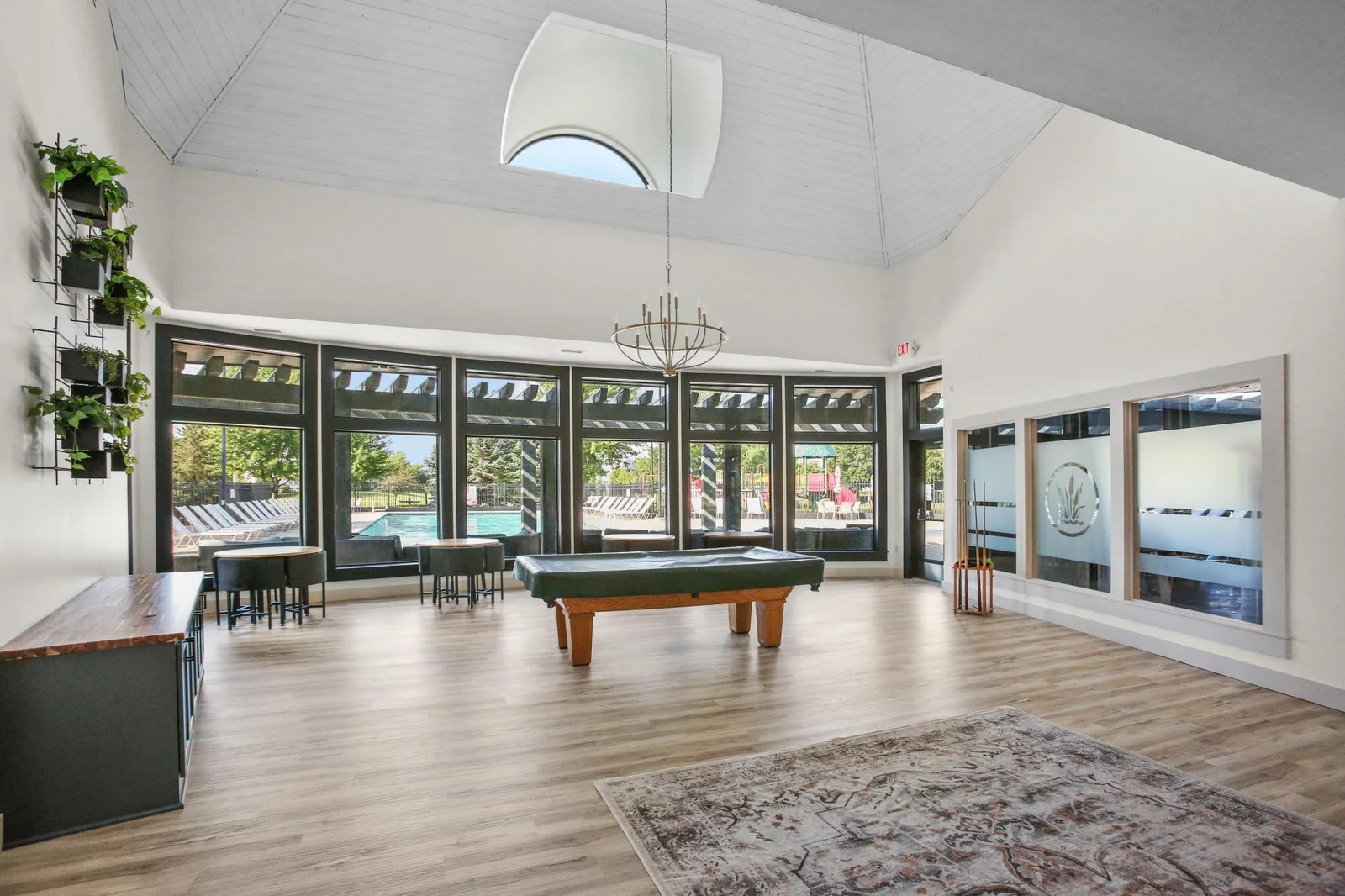 Pool Table & Game Room