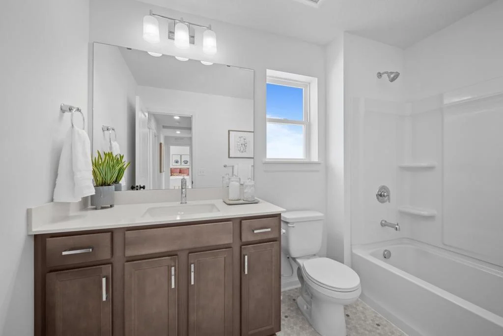Secondary bath. Picture from Model Home.