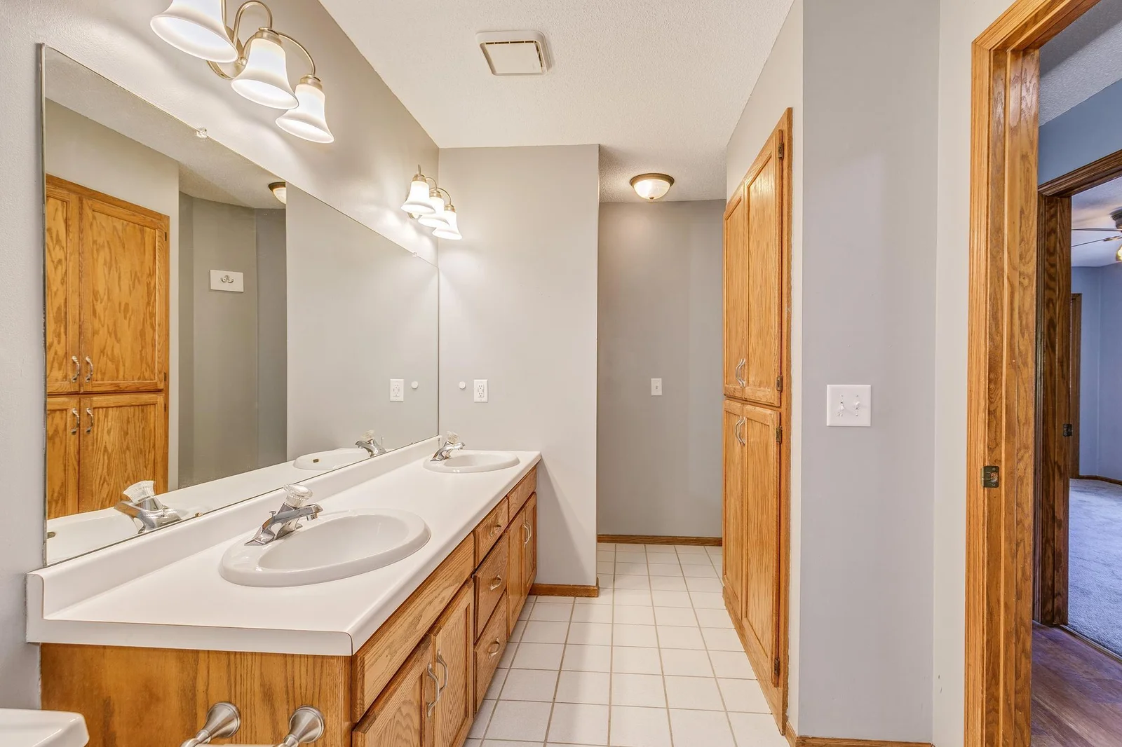 4 piece bath