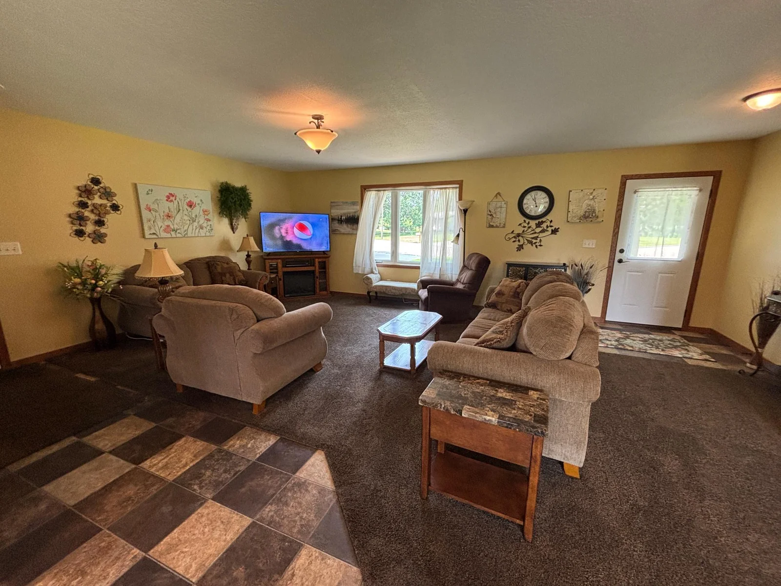 Living /Family room