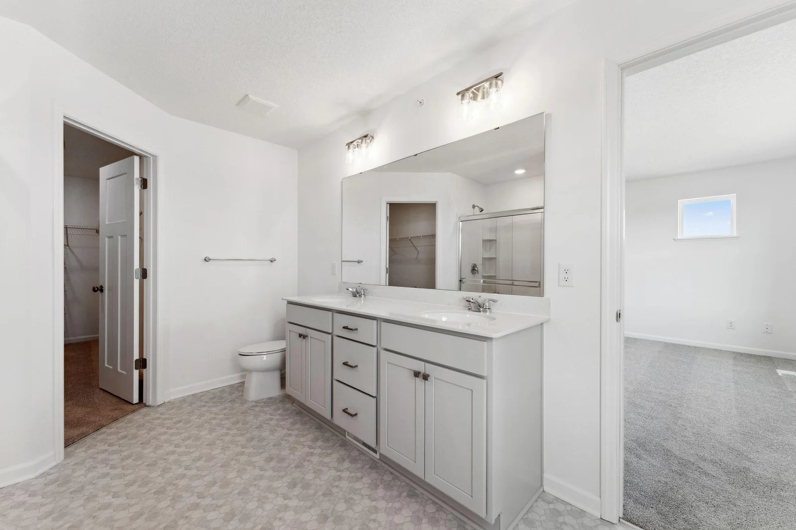 Owner's bathroom with dual sinks