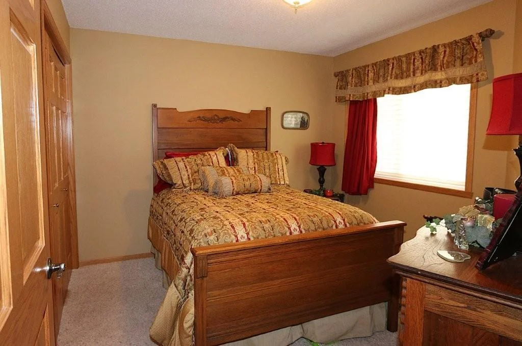 bdrm2 main level.jpg