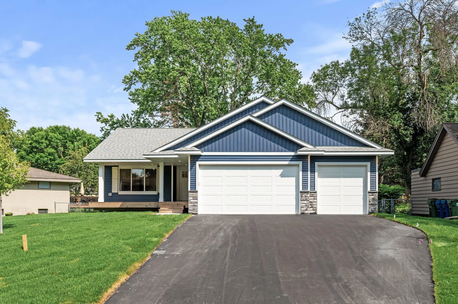 6861 Washington Street, Fridley