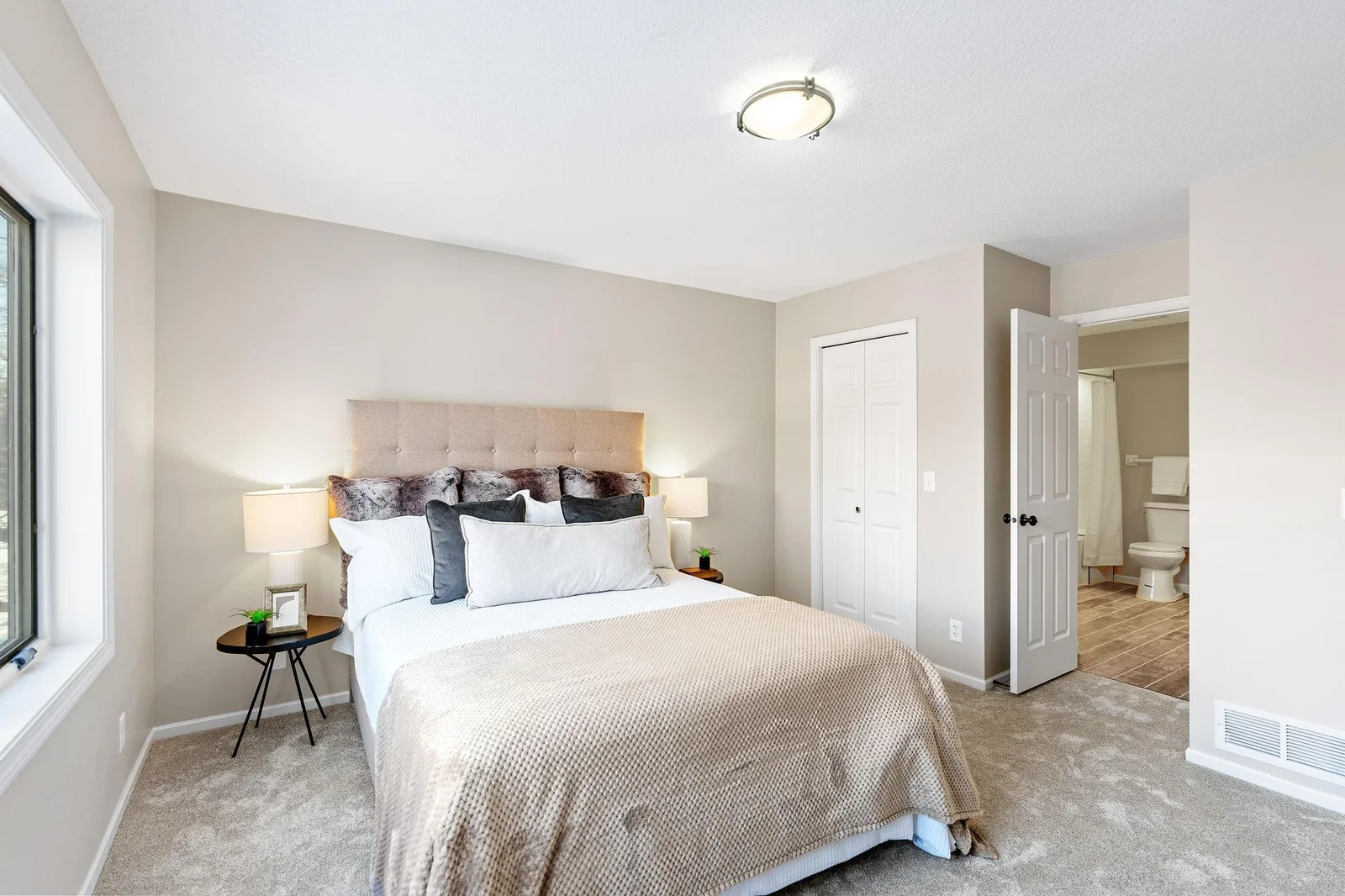 Bedroom 1 #2