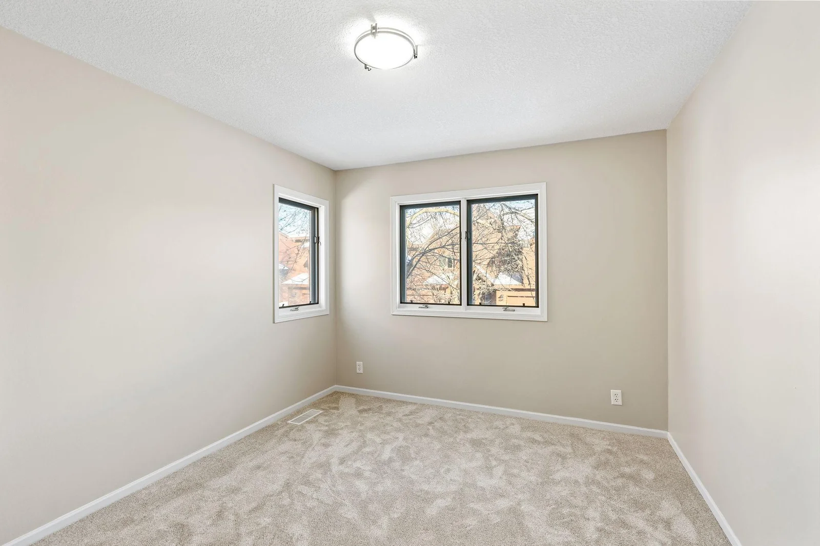 Bedroom 2 #1