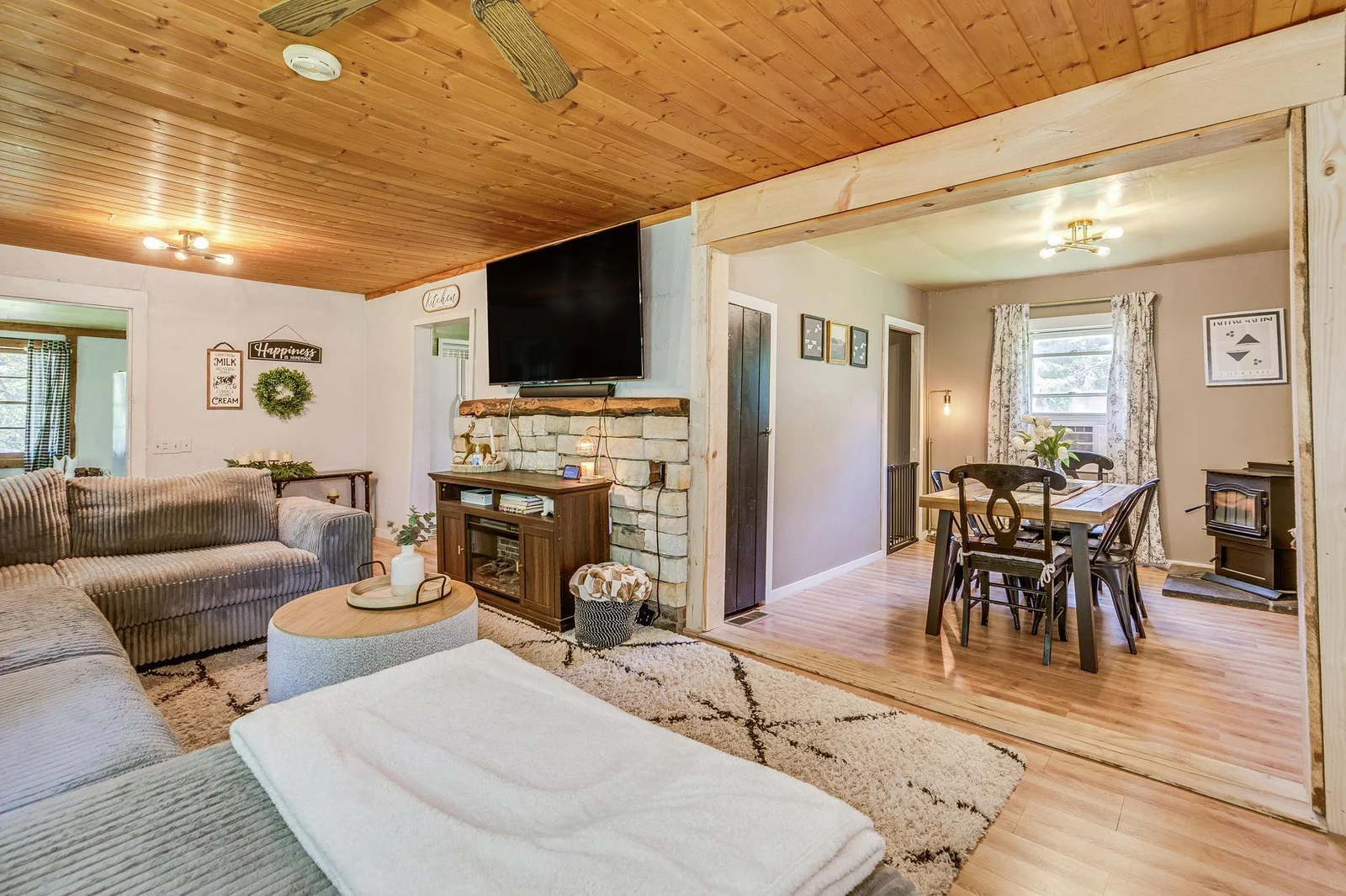 Living room into formal dining room