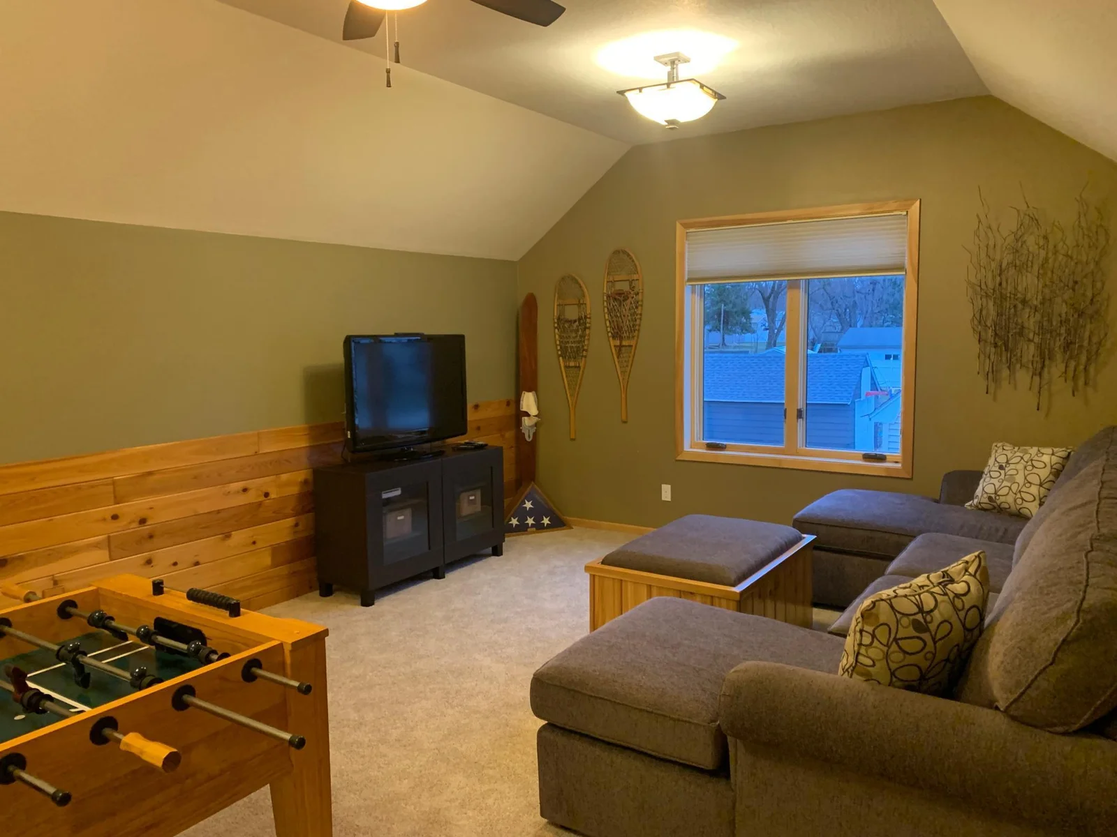 Upper Level Rec Room