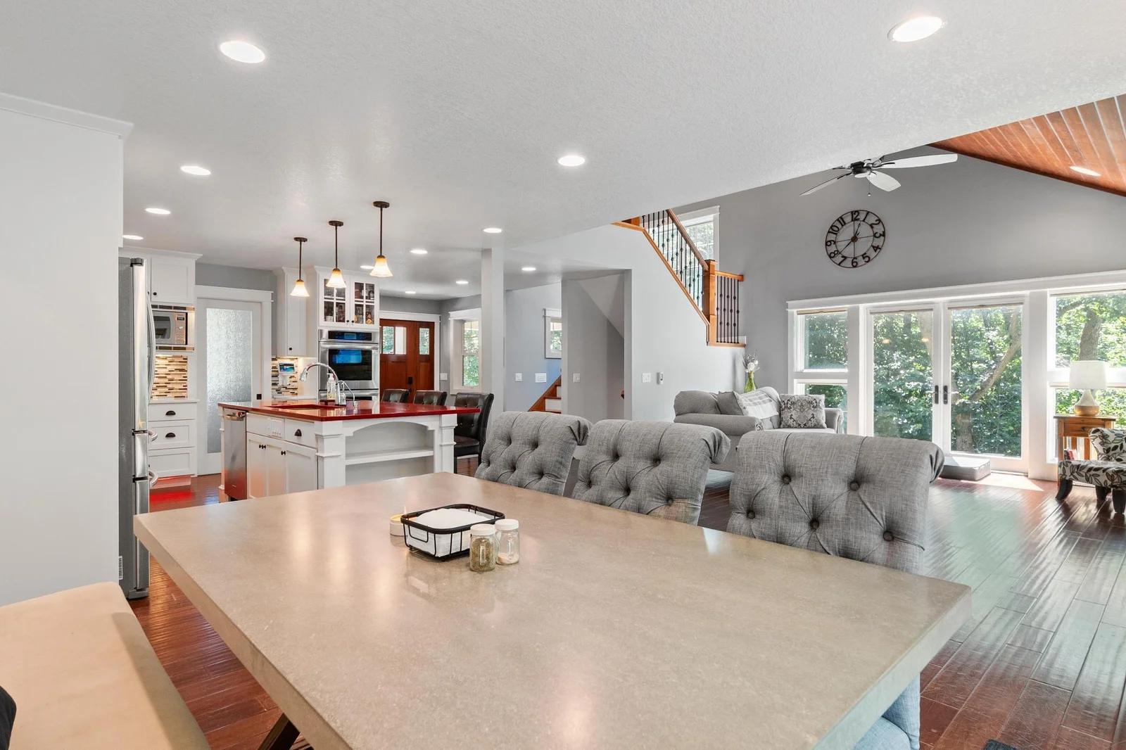 Dining Room 2.JPG