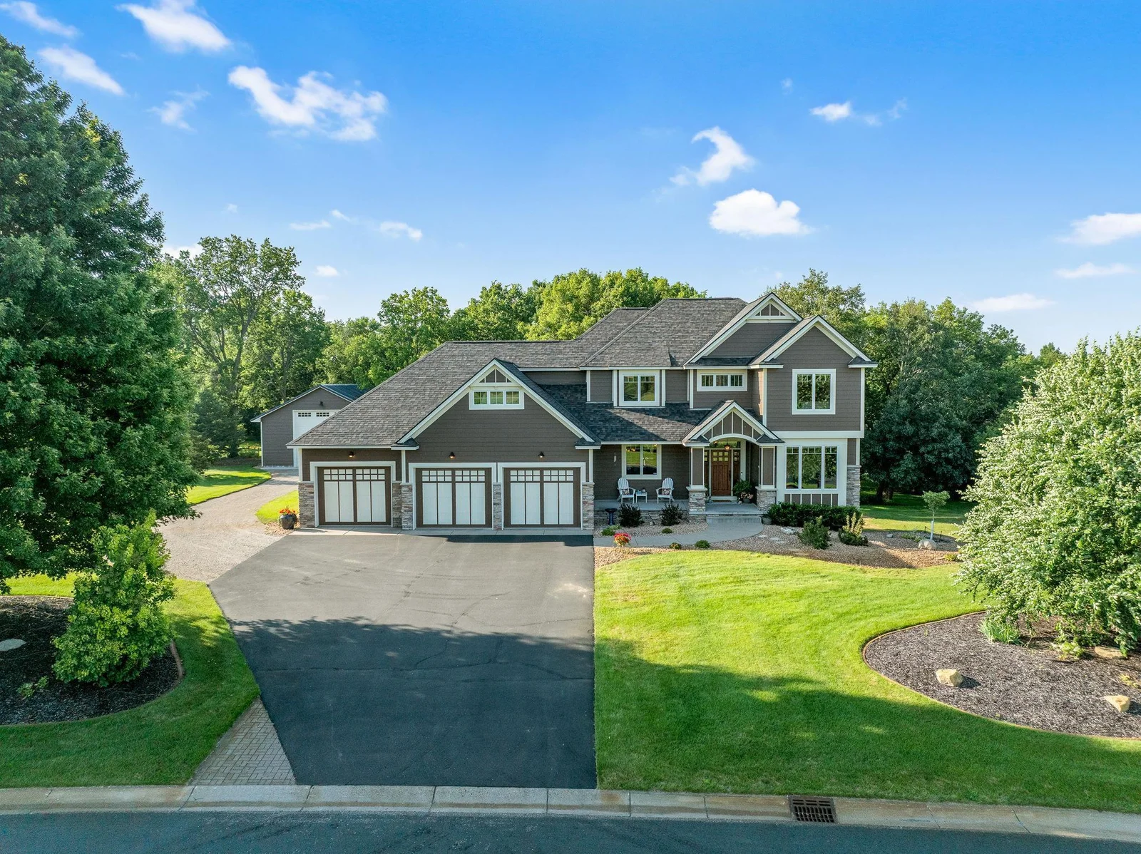 The perfect place to call home awaits!