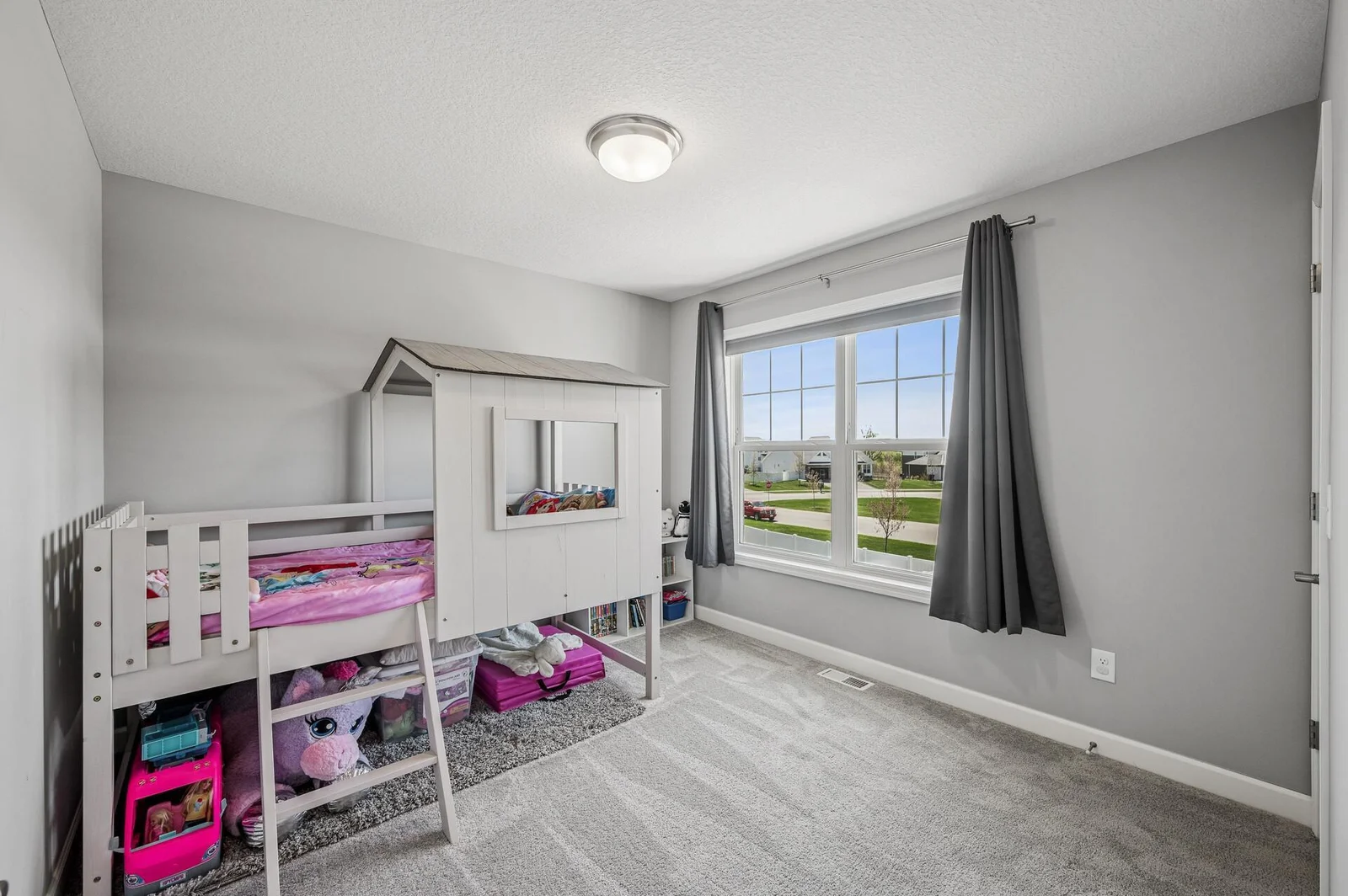 Upper Bedroom 2