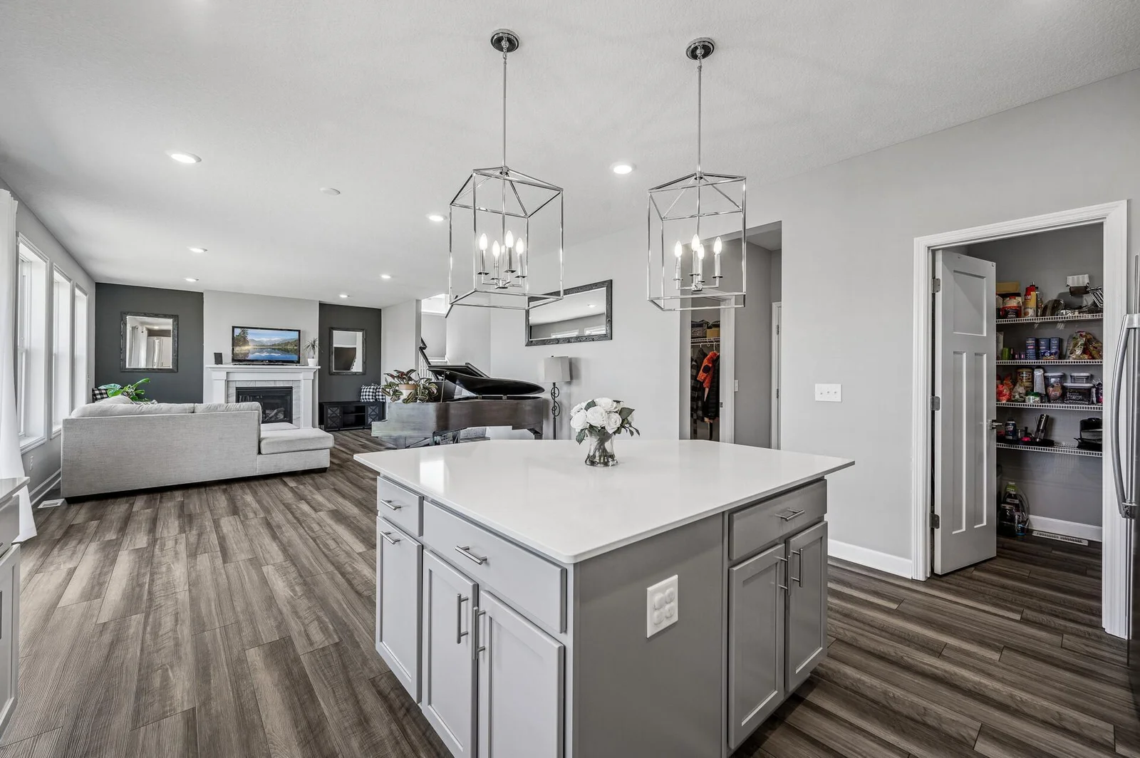 Perfect flow from kitchen to dining to living room. This home is perfect for all your parties or holiday get togethers