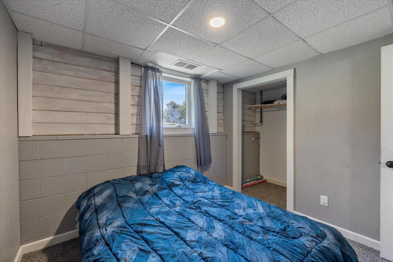 Lower level Bedroom