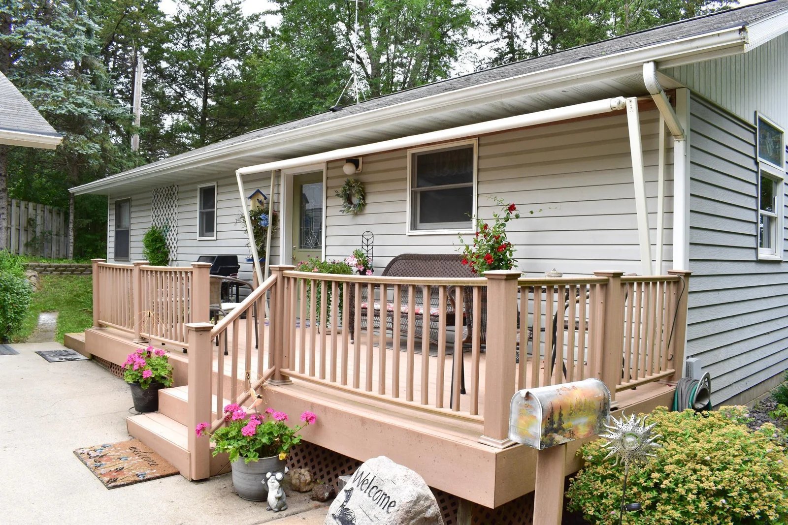 Photo 1 of 4629 Reardon