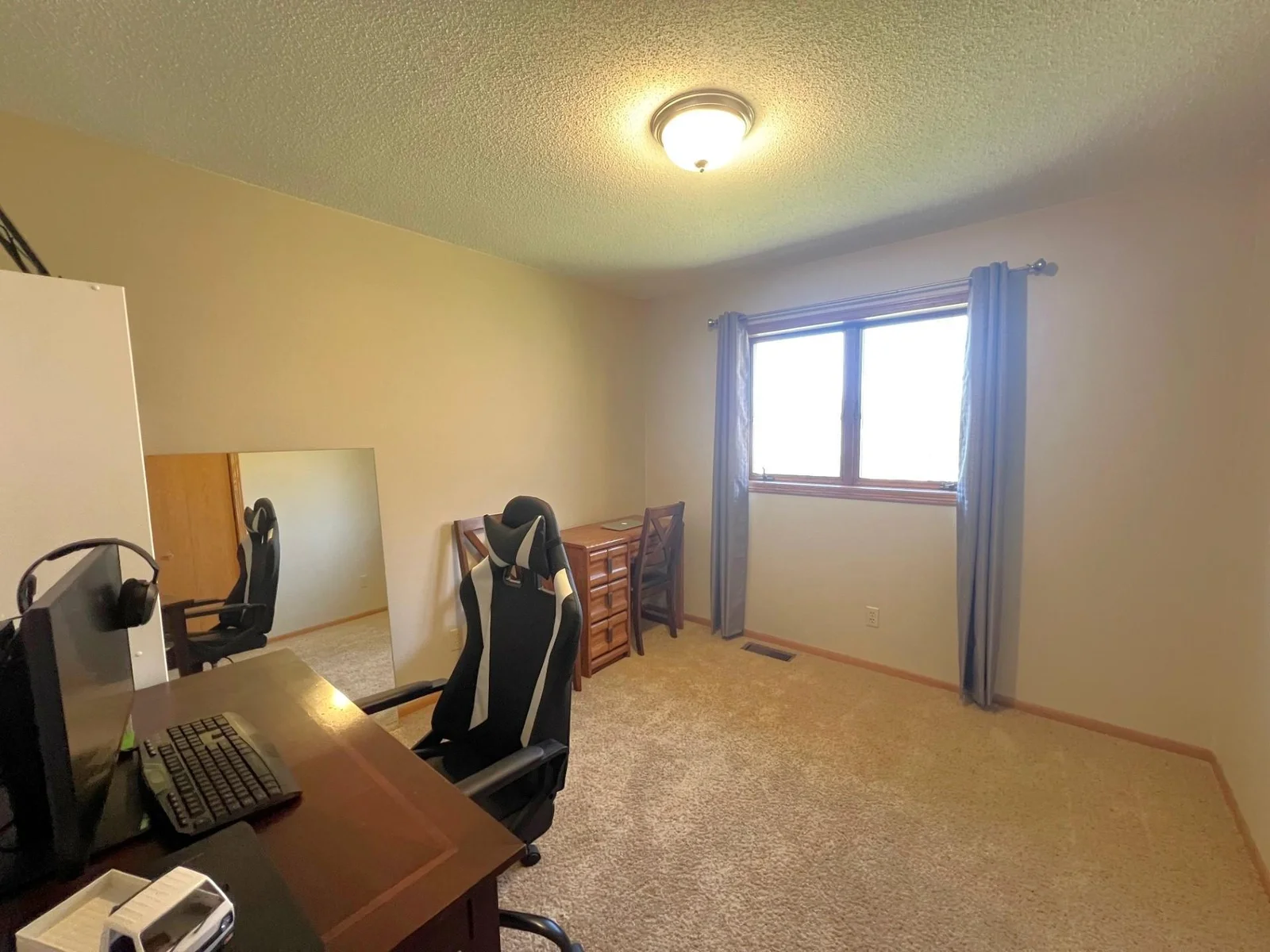 Upper Level Bedroom