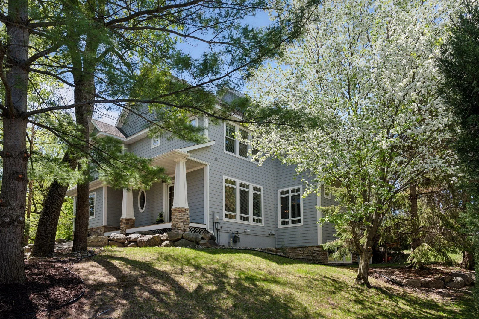 17244 Valley Road, Eden Prairie