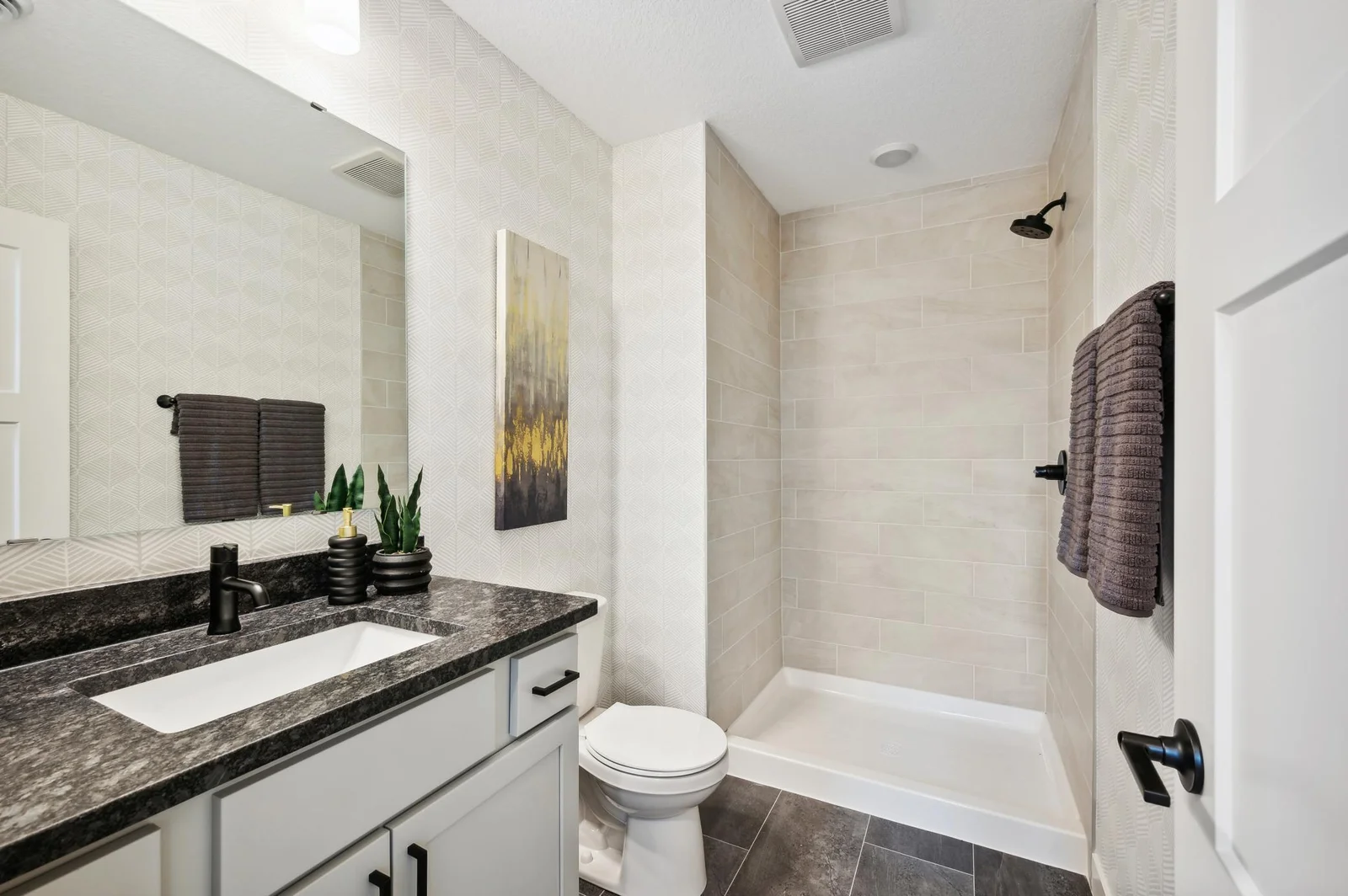 Lower Level Bath - *Photo from a previously completed Brookview - finishes and selections will vary.