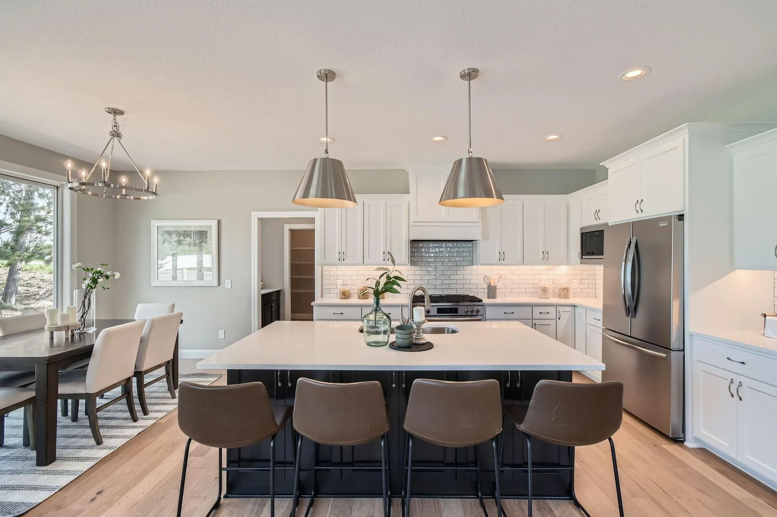 7317 Agate Trl - Web Quality - 009 - 09 Kitchen.jpg