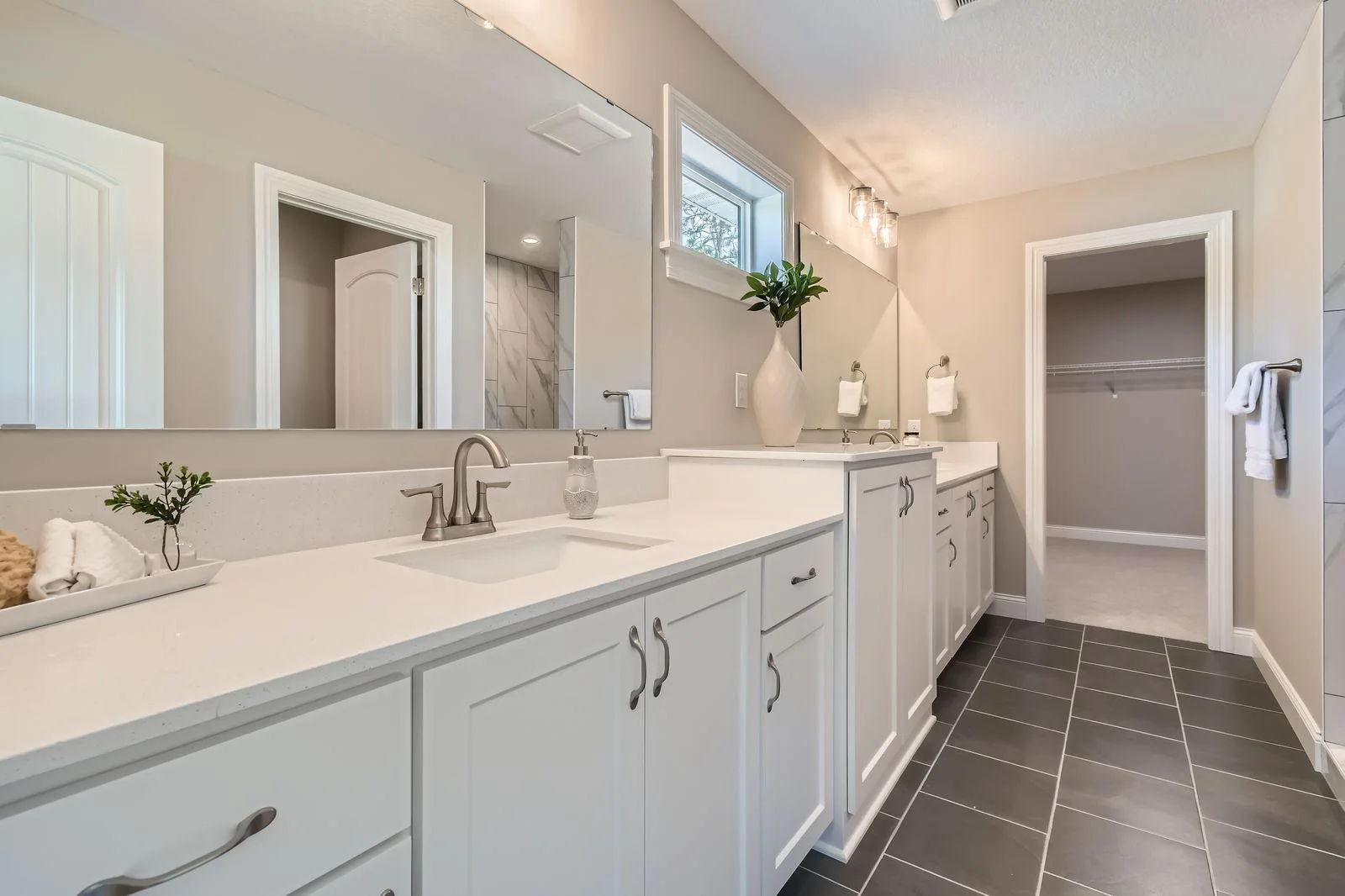 7317 Agate Trl - Web Quality - 014 - 15 2nd Floor Primary Bathroom.jpg
