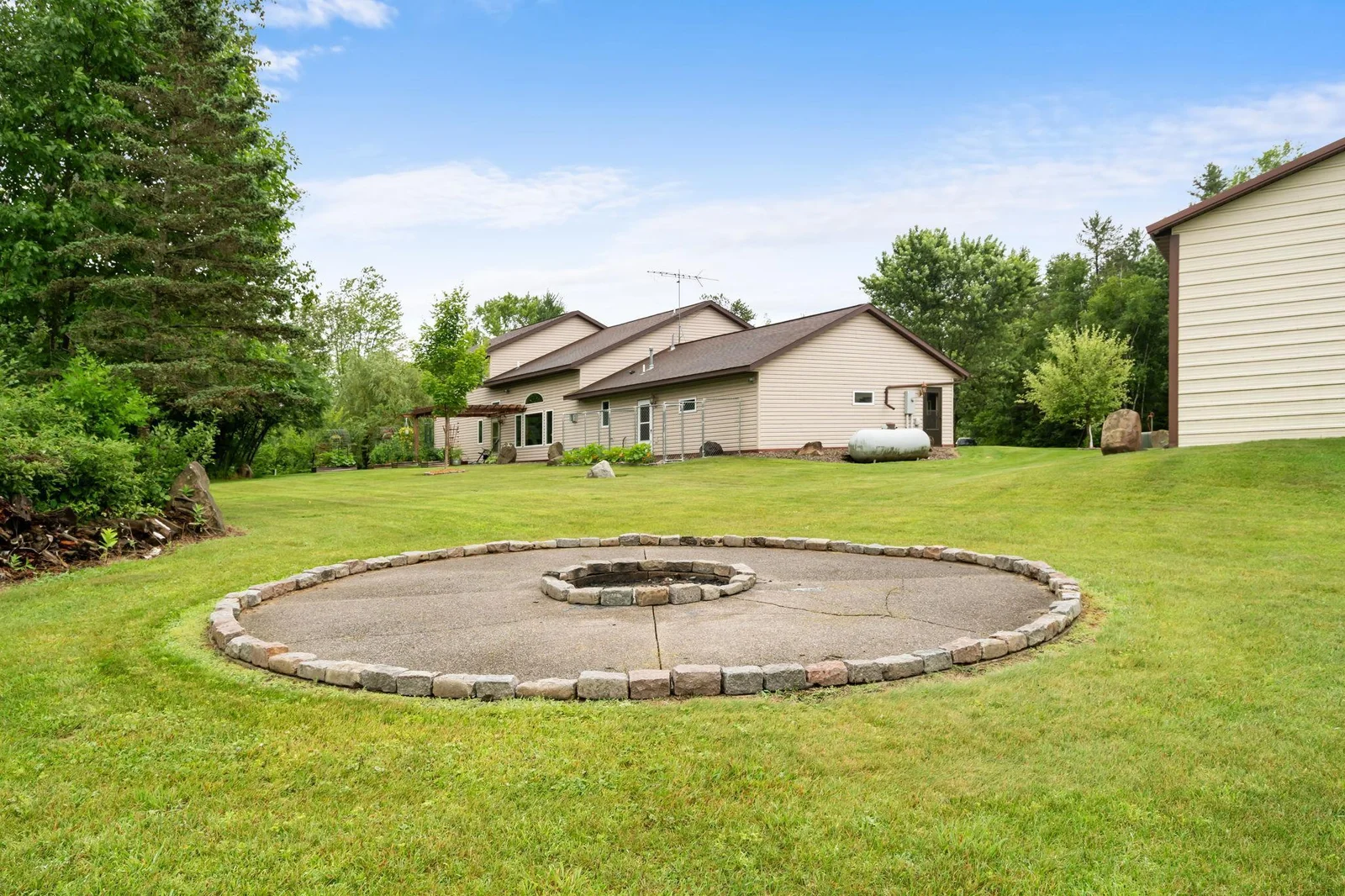 Huge firepit