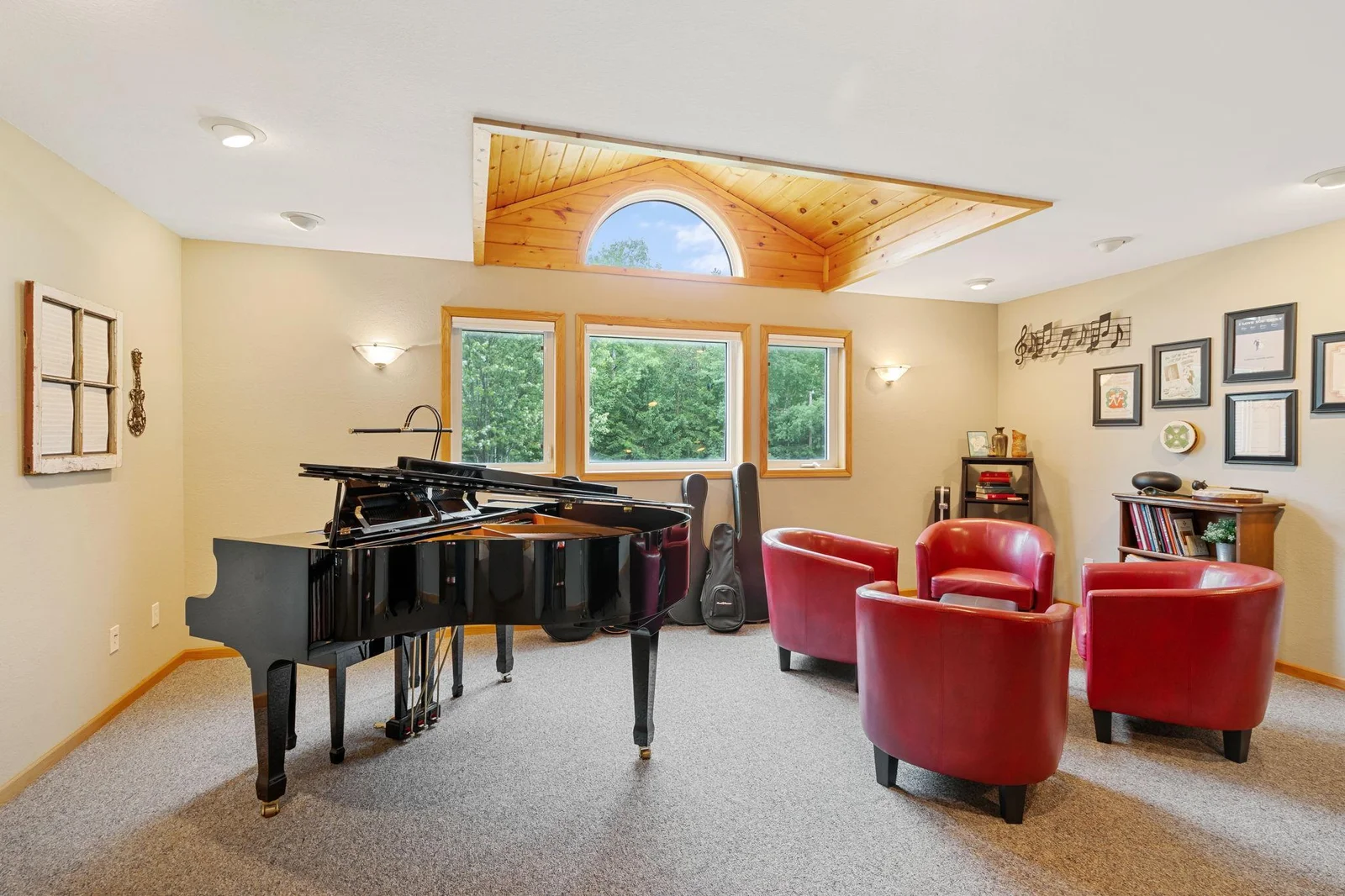 Lofted family room