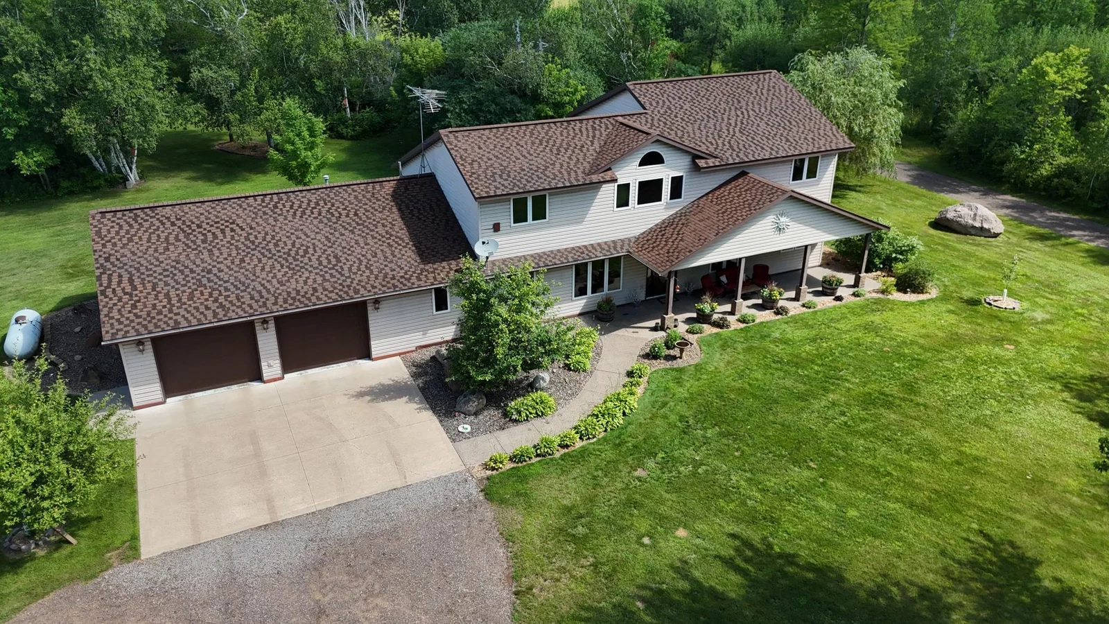 Welcome to Meadow Lily Lane!