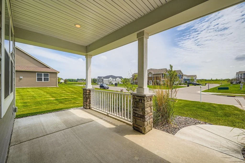 10955 Glacier Lane N - MLS Sized - 004 - 04 Front Patio.jpg