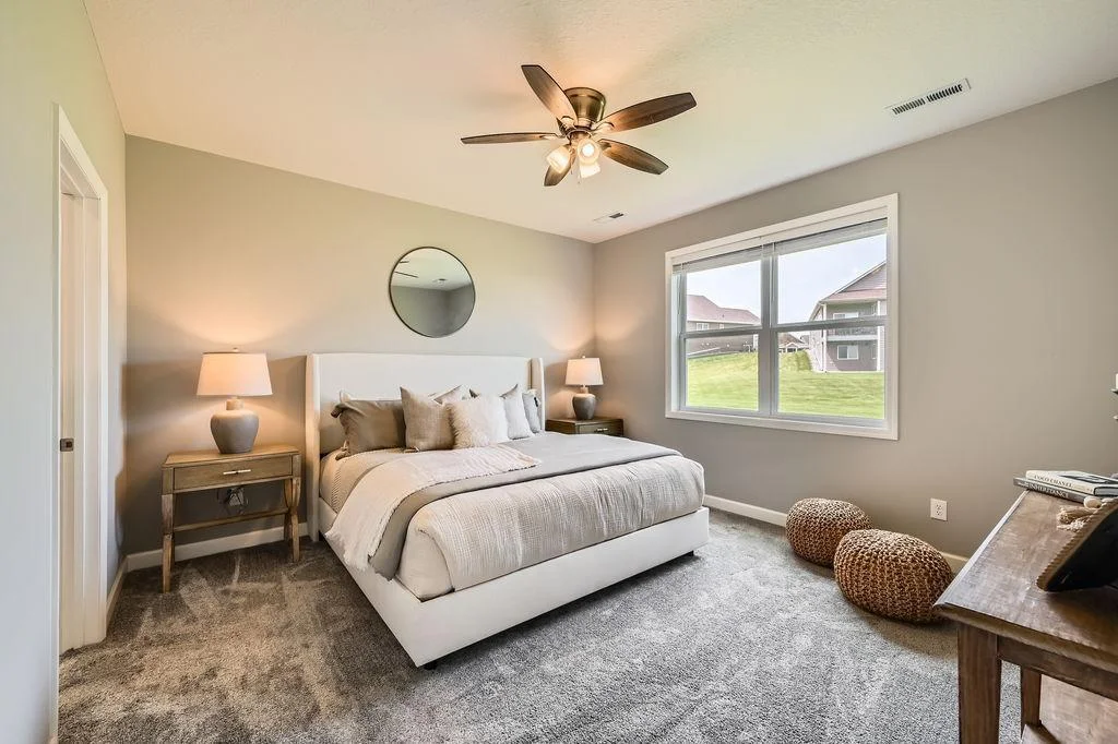 10955 Glacier Lane N - MLS Sized - 016 - 17 Primary Bedroom.jpg