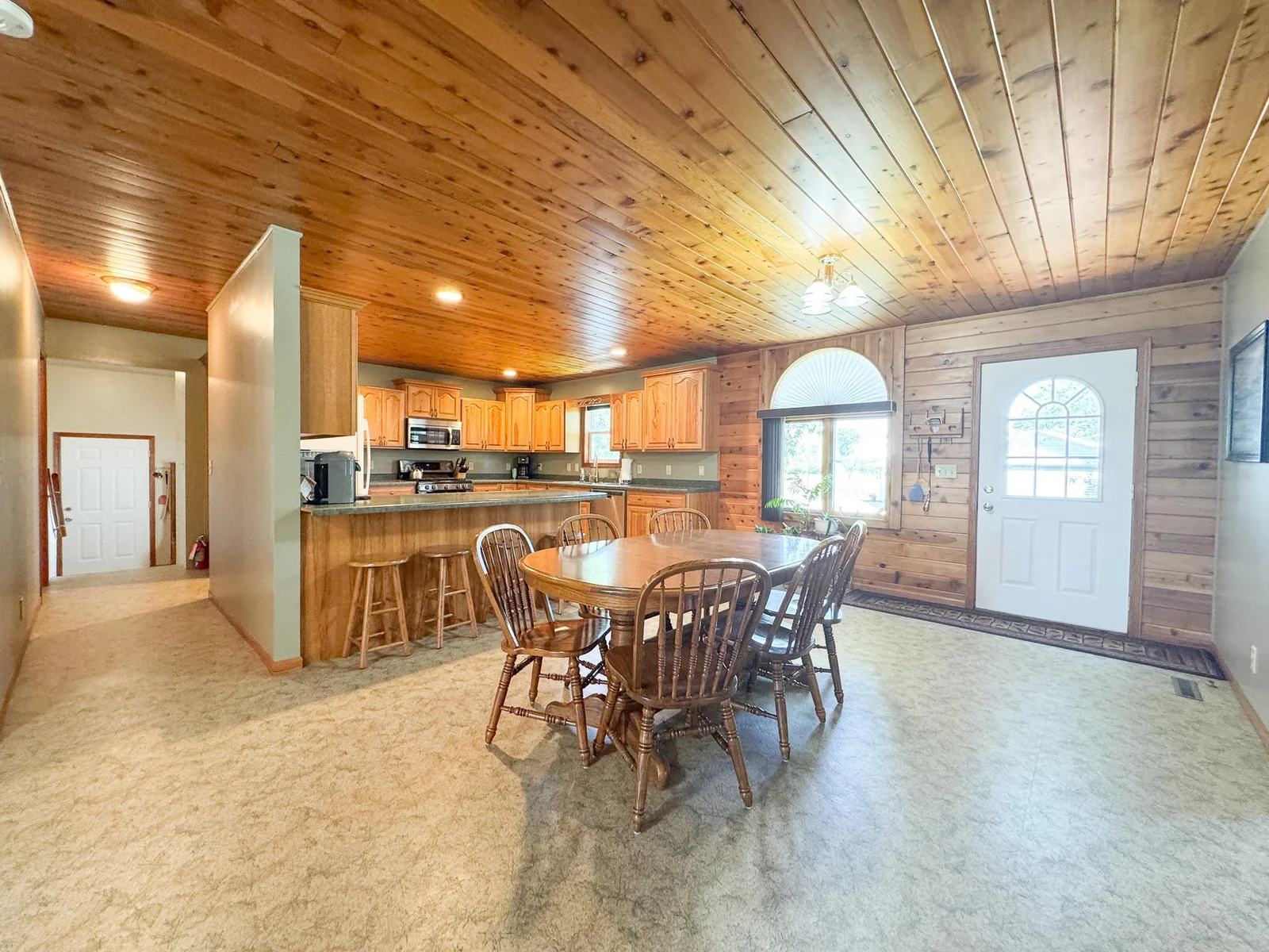 Dining Room.jpg