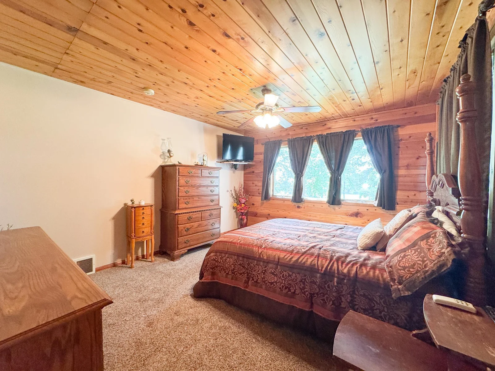 Primary Bedroom 1.jpg