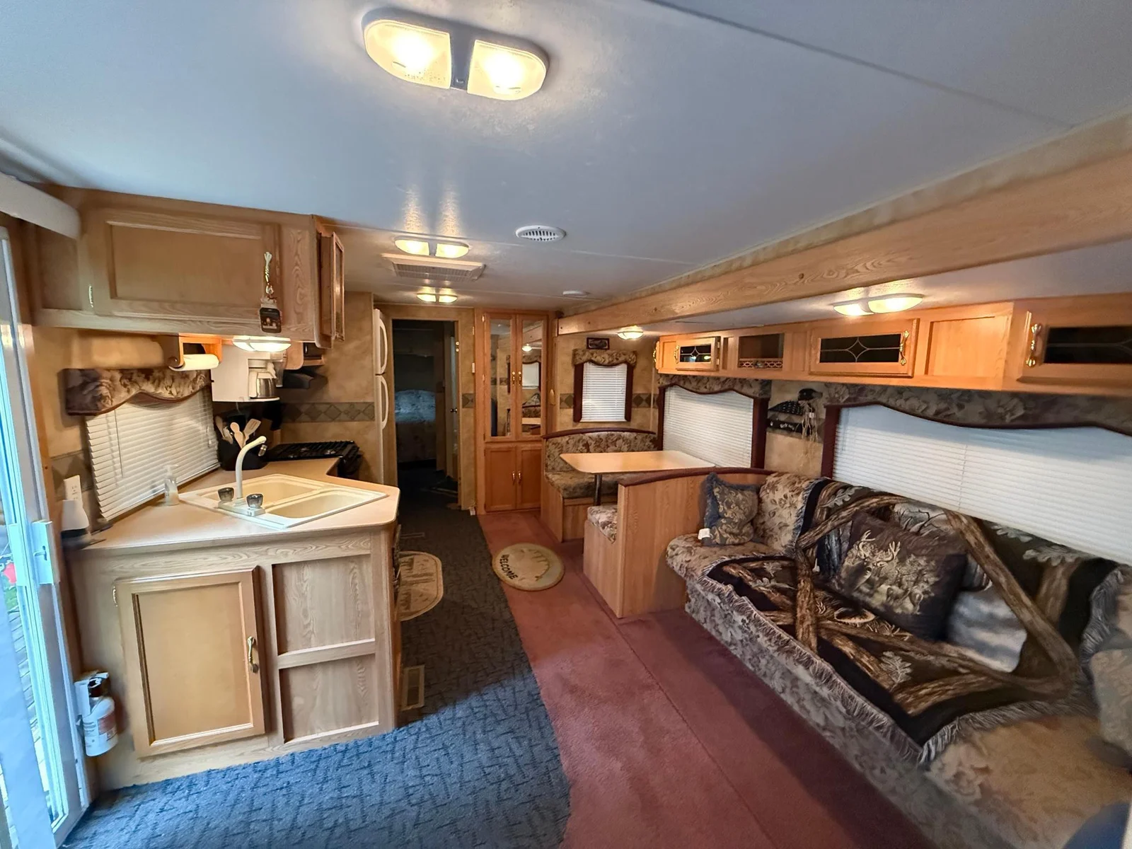 Living Kitchen Area