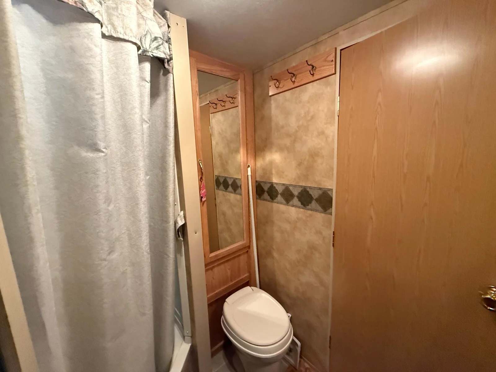 3/4 Bath in RV