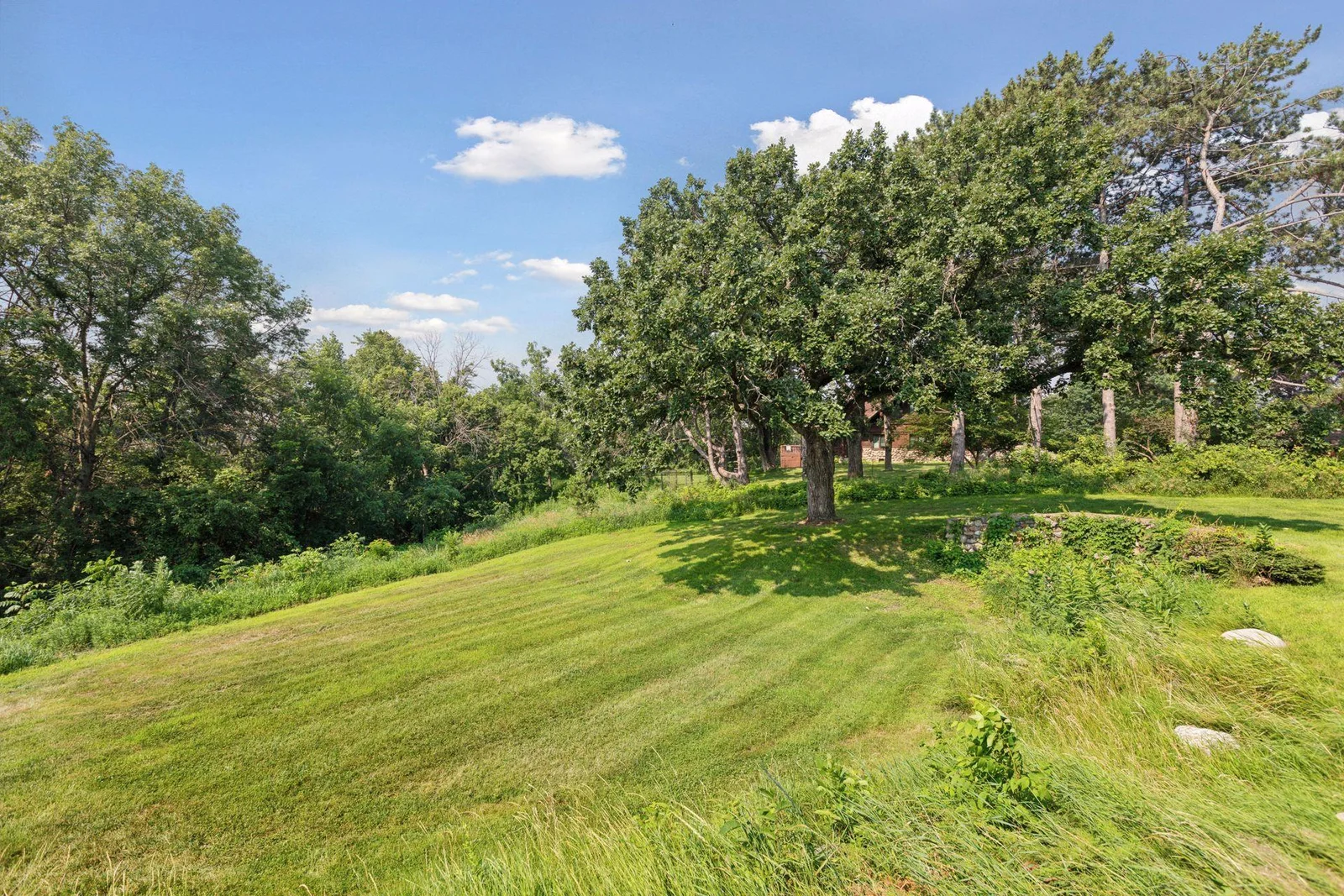 Watch the sun set and the stars twinkle. Sit under the Oak of ages, listen to the birds, watch the butterflies, and enjoy your own nature retreat