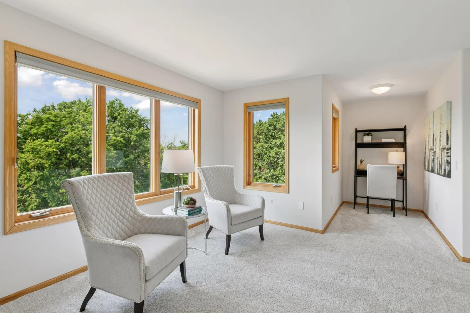 An adjoined 4th bedroom: nursery, additional office, sitting room, flex room--options!