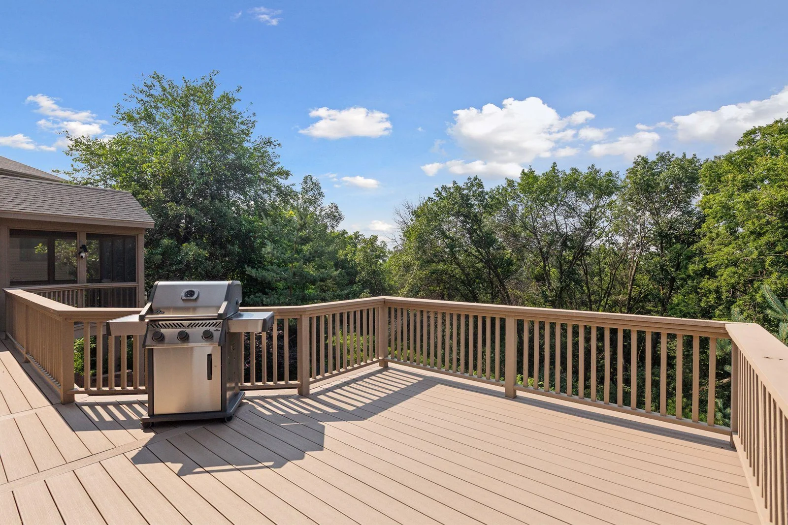 Relax with the views of the Minnesota River Valley while you grill