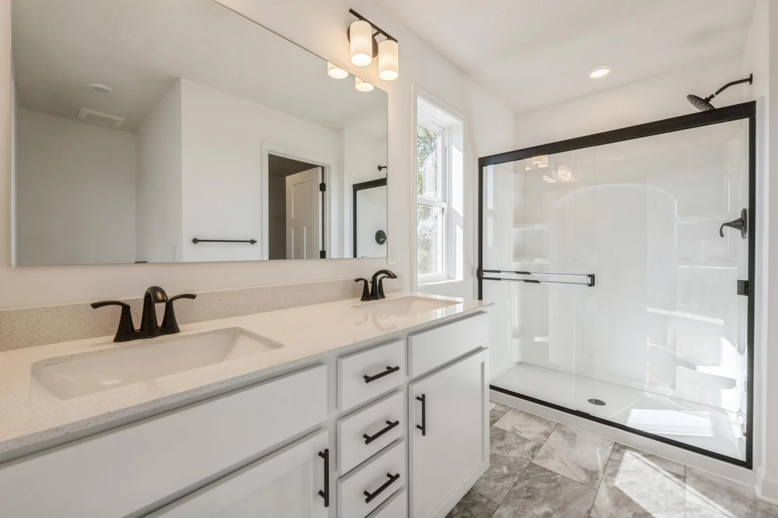 *Photo of similar home. Actual finishes will vary.