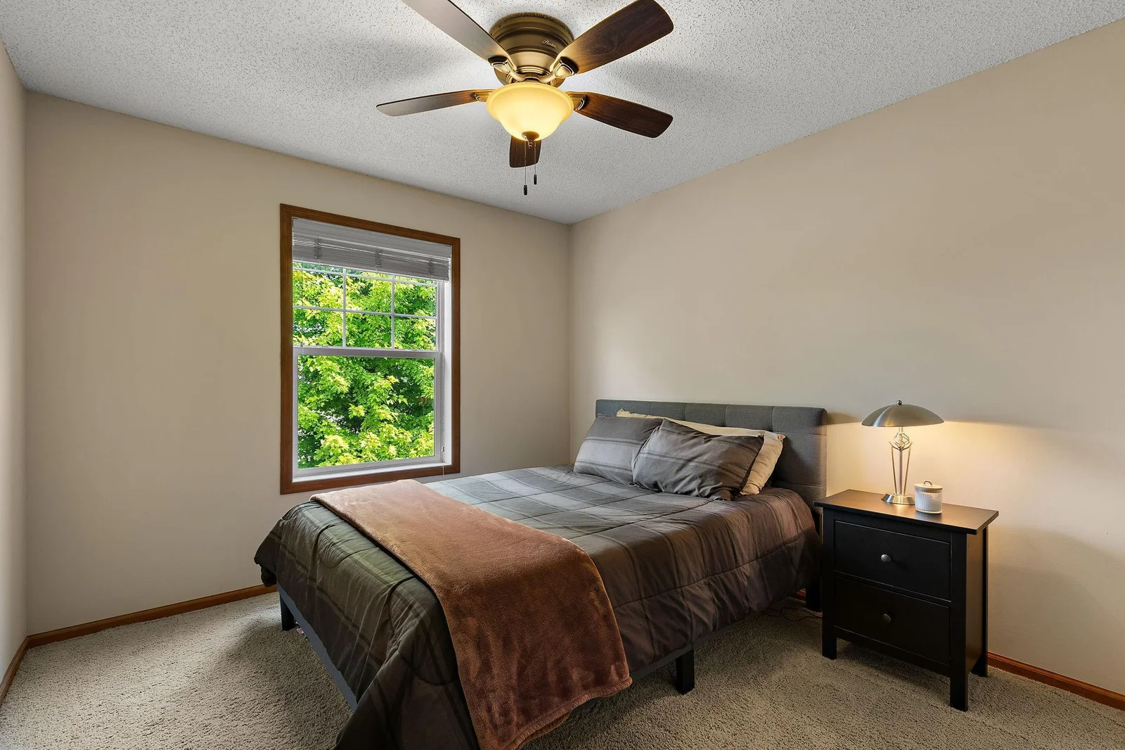 21-web-or-mls-4940 Underwood Ln N Unit B #107, Plymouth, MN 55442 - 36.jpg