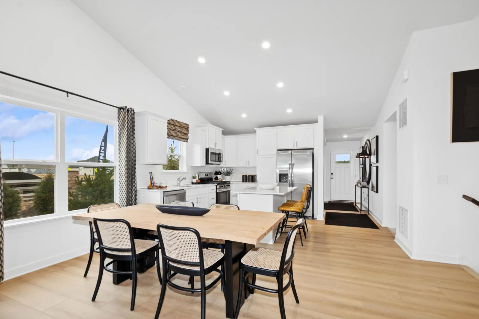 *Photo of model home, actual features may vary. Enjoy plenty of seating at the kitchen island and dining area adjacent to the kitchen.
