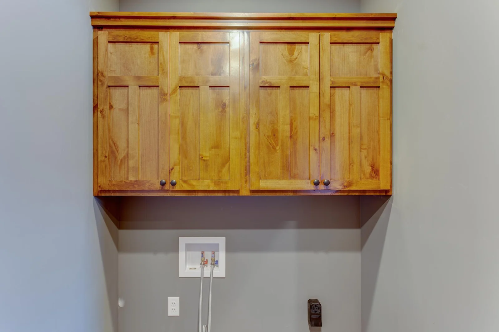 Photos are of a previously completed home with similar design and features. Actual selections, finishes, and materials may vary based on buyer choices and availability.