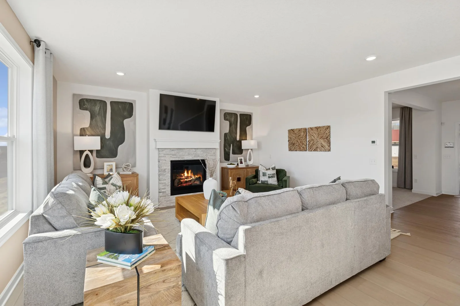 (Photo of a decorated model home, features and finishings will vary)