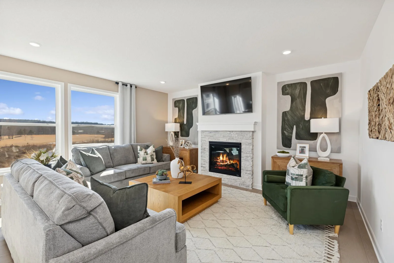 (Photo of a decorated model home, features and finishings will vary)
