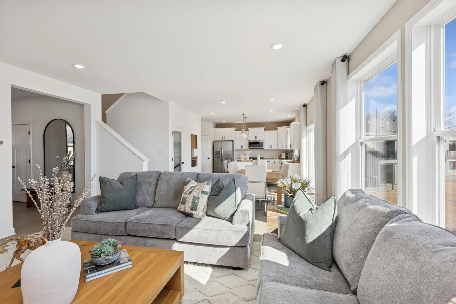 (Photo of a decorated model home, features and finishings will vary)