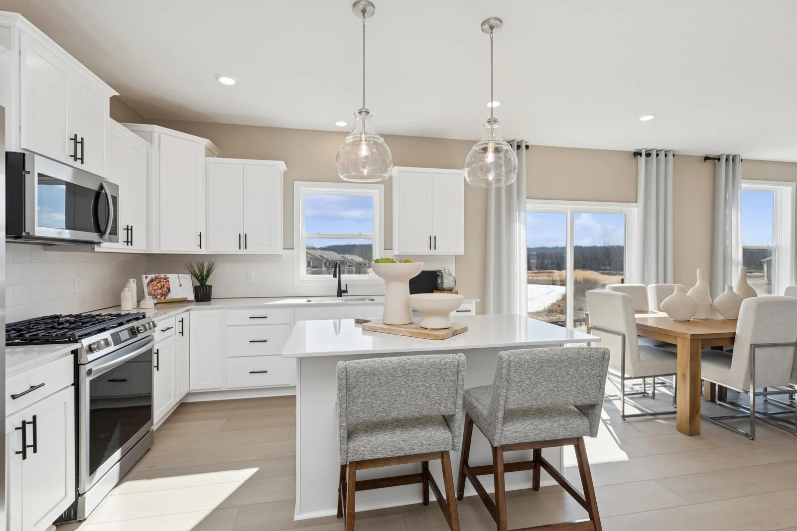 (Photo of a decorated model home, features and finishings will vary)