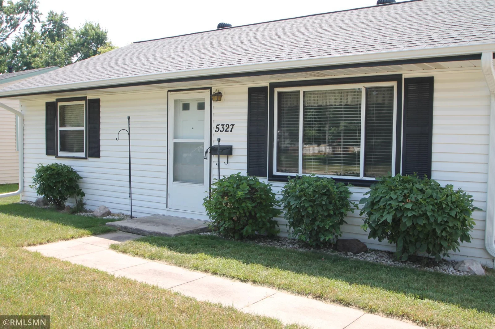 This home offers one level living with a main floor laundry.