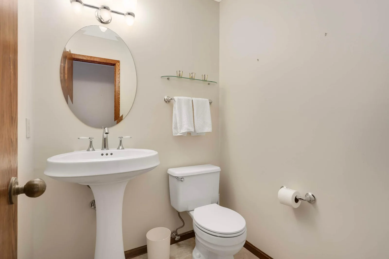 Main level 1/2 bath off foyer hallway