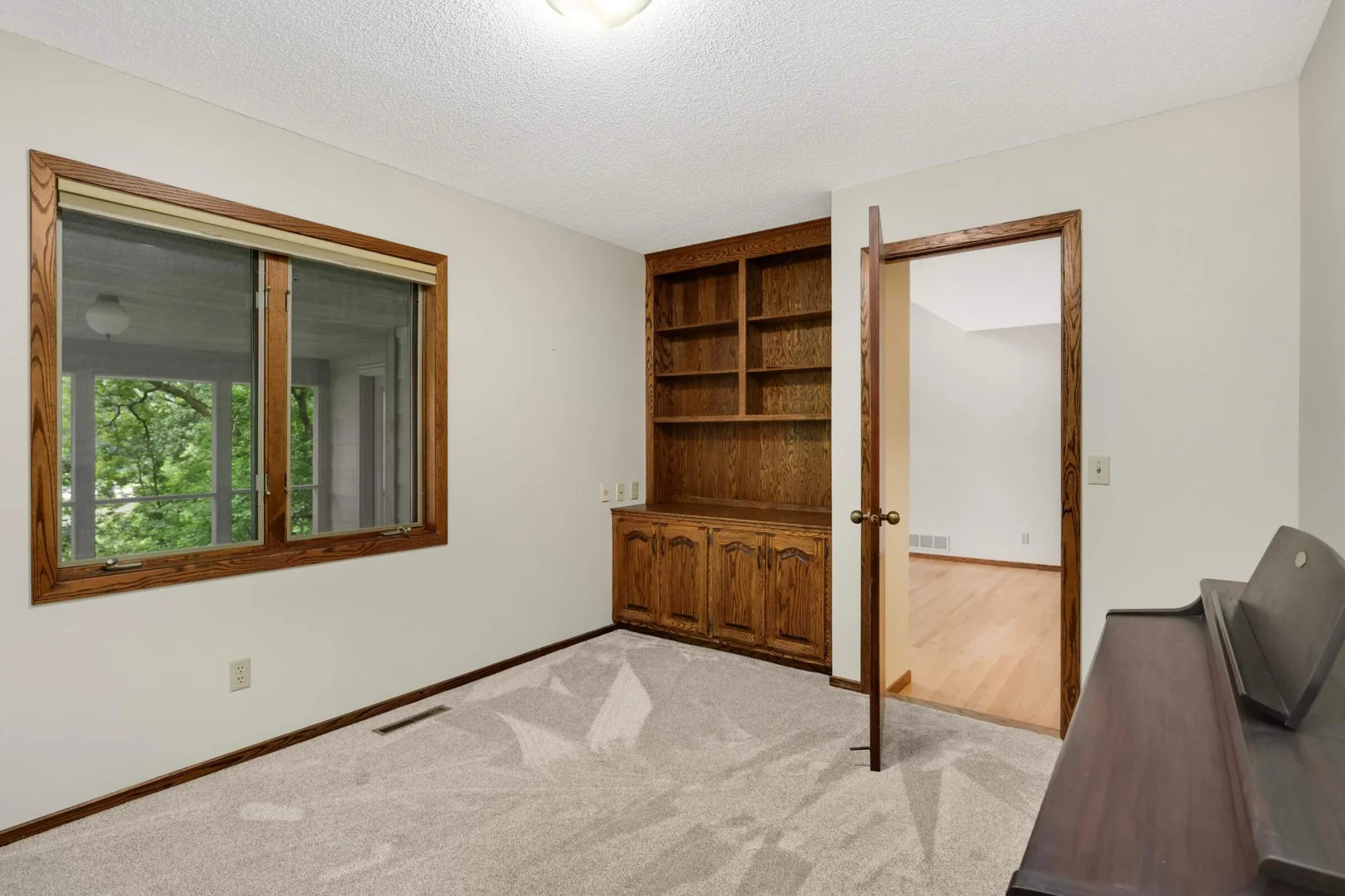 Office (potentially a 4th bedroom) off the living room